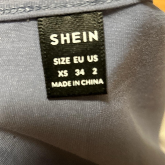 Crop Top - Picture 3 of 3